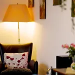 -alirina- Ferienwohnung, 2 Schlafzimmer, Parkplatz Apartmán