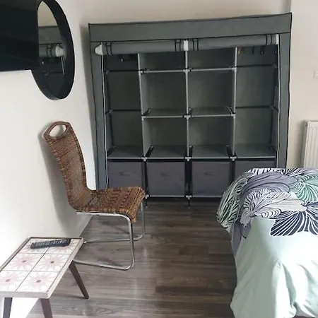 -alirina- Ferienwohnung, 2 Schlafzimmer, Parkplatz