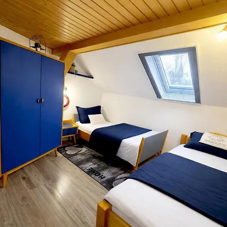 -alirina- Ferienwohnung, 2 Schlafzimmer, Parkplatz Lejlighed