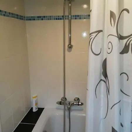 -alirina- Ferienwohnung, 2 Schlafzimmern,parkplatz Apartment