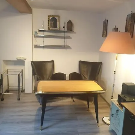 -alirina- Ferienwohnung, 2 Schlafzimmern,parkplatz Apartment