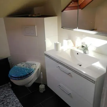 Apartment -alirina- Ferienwohnung, 2 Schlafzimmern,parkplatz