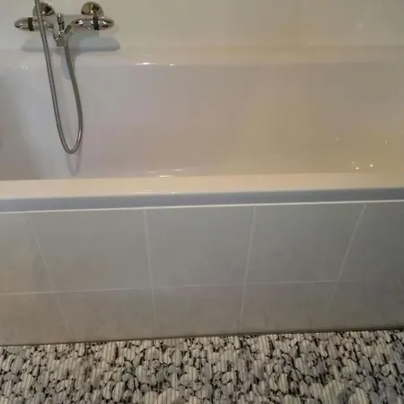 Apartment -alirina- Ferienwohnung, 2 Schlafzimmern,parkplatz Oberkotzau
