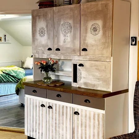 Lejlighed -alirina- Ferienwohnung, 2 Schlafzimmer, Parkplatz Oberkotzau